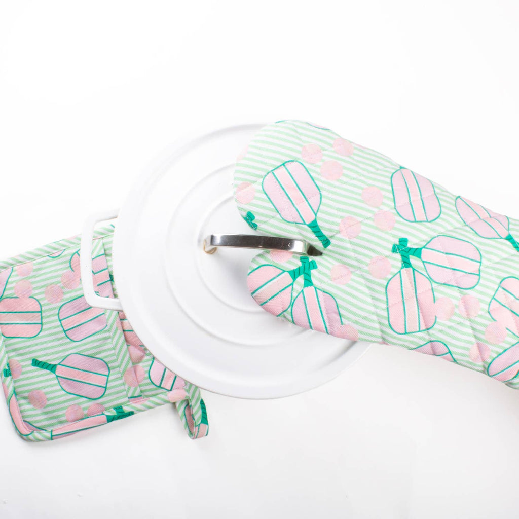 8 Oak Lane - Pickleball Stripe Oven Mitt Set